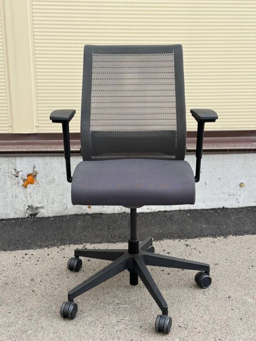 Ликвидация Офисная мебель Кресла стулья Крісла стільці Диваны