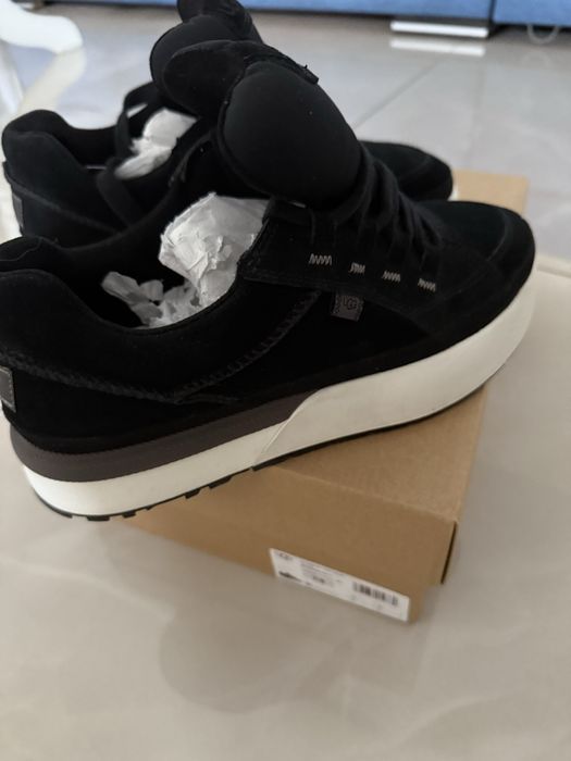 Кросівки  Ugg оригінал