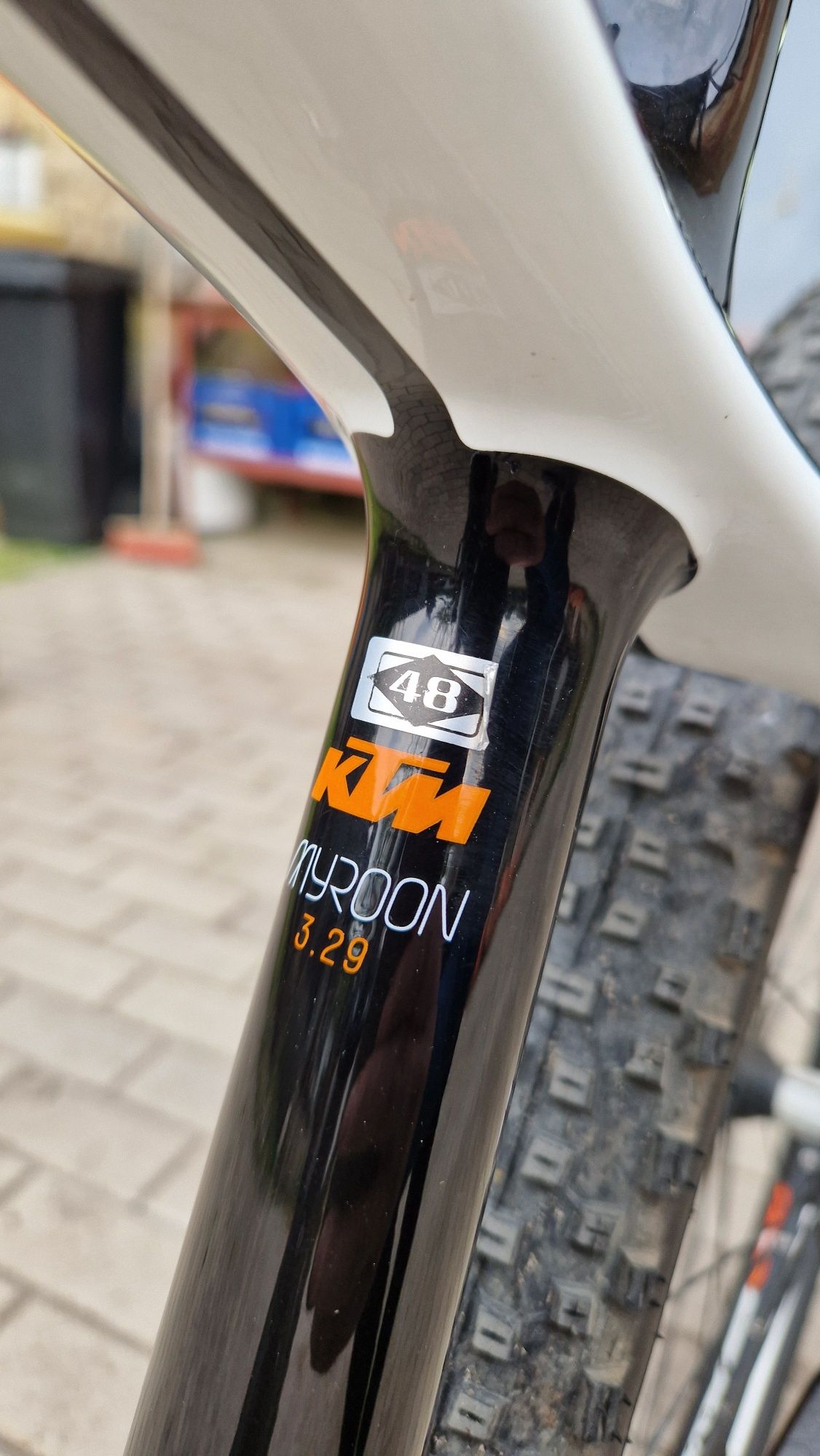 KTM Myroon Carbon Performance 19" L koła 29