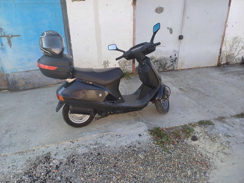 Скутер Honda Lead AF-20