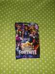 Zabawka-niespodzianka dla fanów Fortnite – Saszetka z figurką


To t