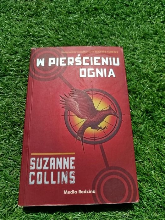 W pierścieniu ognia Suzanne Collins