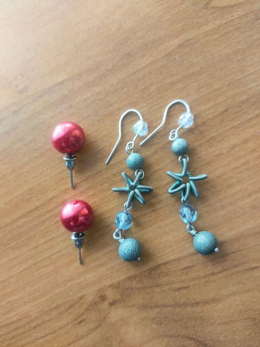 Dwie pary kolczyków