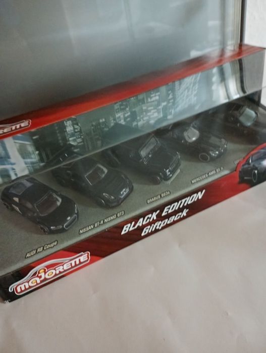 Majorette Black Edition