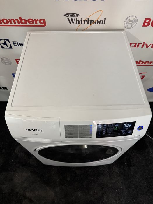 Прально-сушильна машина Siemens WD14U540