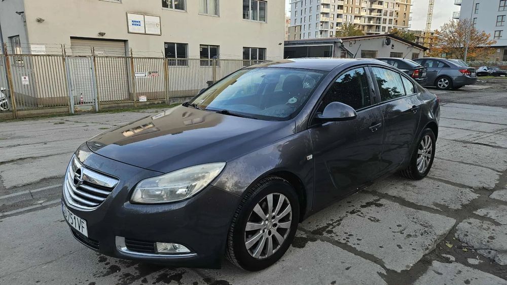 Opel Insignia Opel Insignia 1.6 bardzo dobry stan techniczny - mały przebieg
