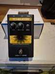 TC Helicon Voicetone T1 equalizer/dynamizer