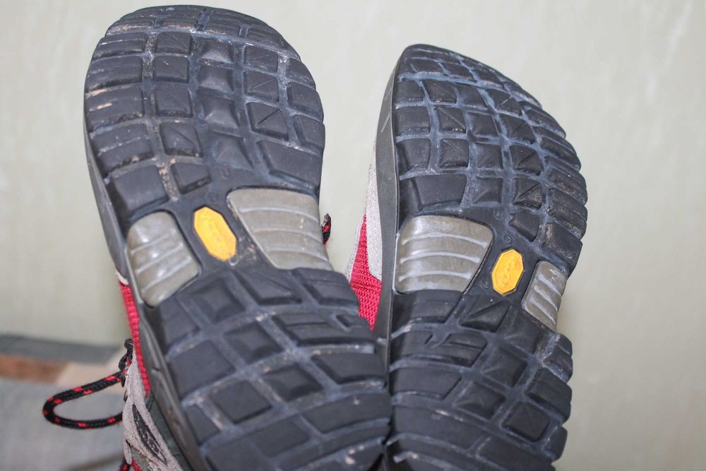 Детские зимние ботинки Lowa gore-tex. Размер 32.