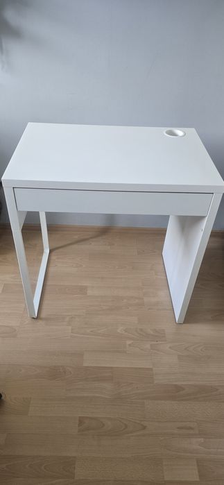 Biurko 75x50 cm z szufladą