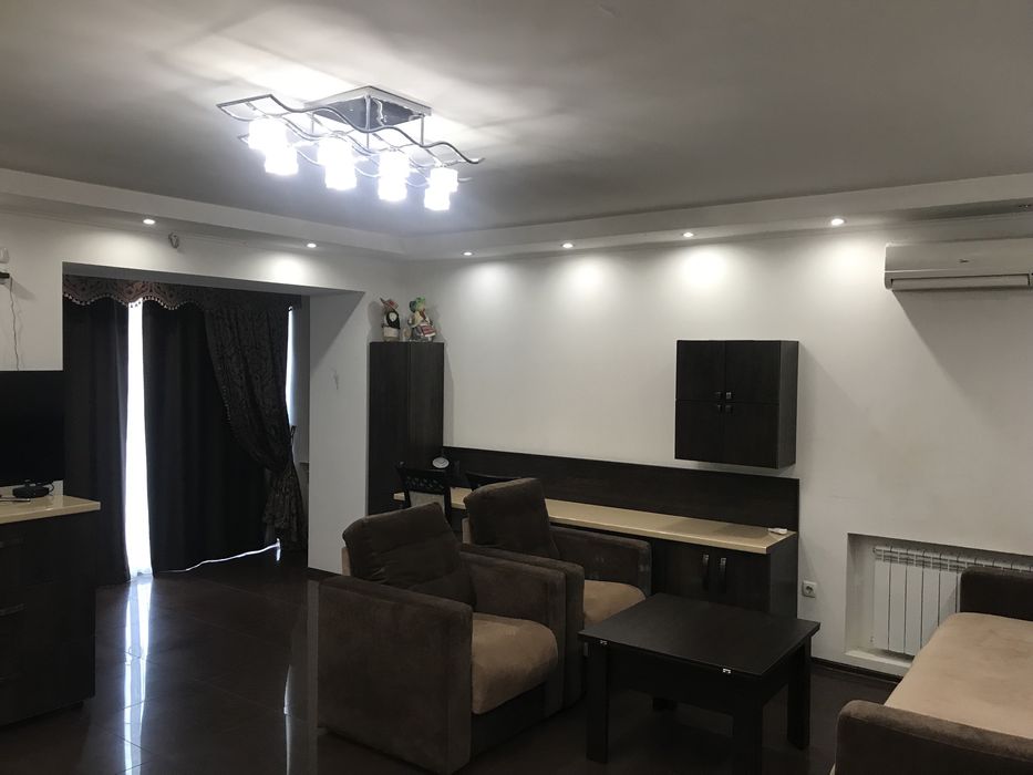 Подобова оренда квартири . Почасово, посуточно VIP . Центр, 95 квартал