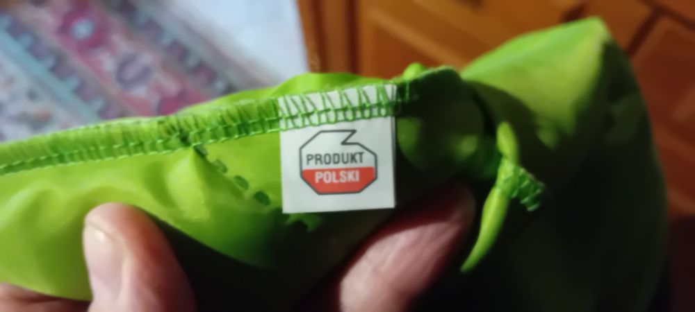 Płaszcz  damski pikowany bez rekawow