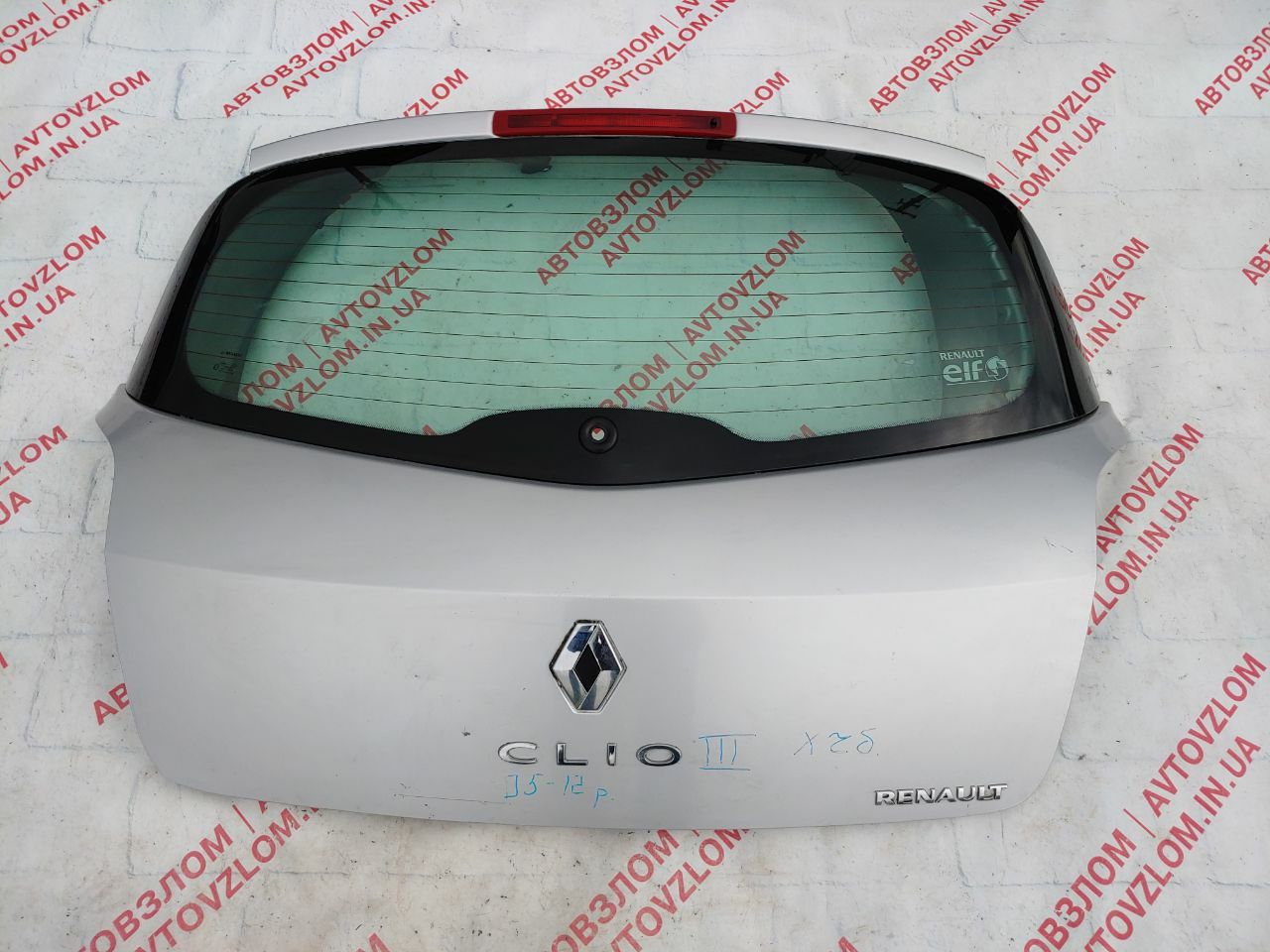 Рено Кліо 3 2005-2012 кришка багажника хечбек