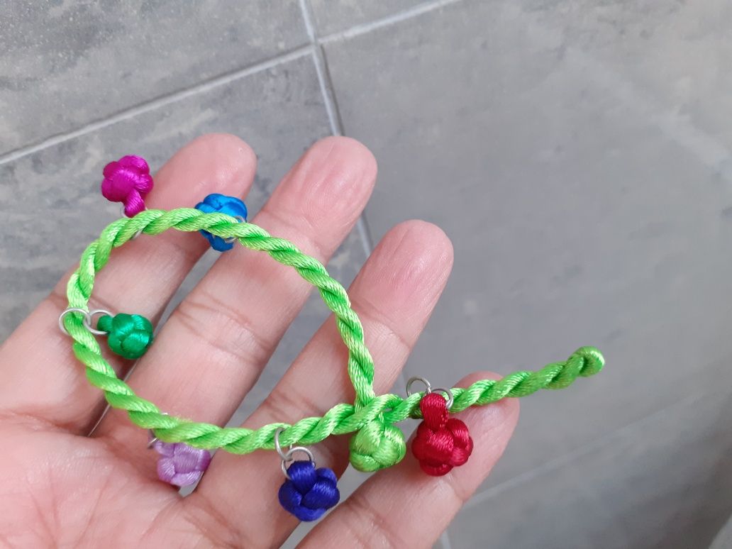 2 pulseiras à escolha