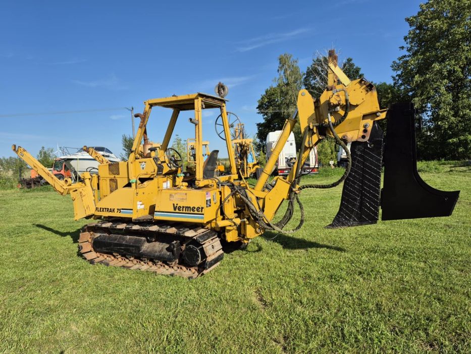 Pługoukładacz Vermeer flextrak 75 koparka łańcuchowa pługoukładacz