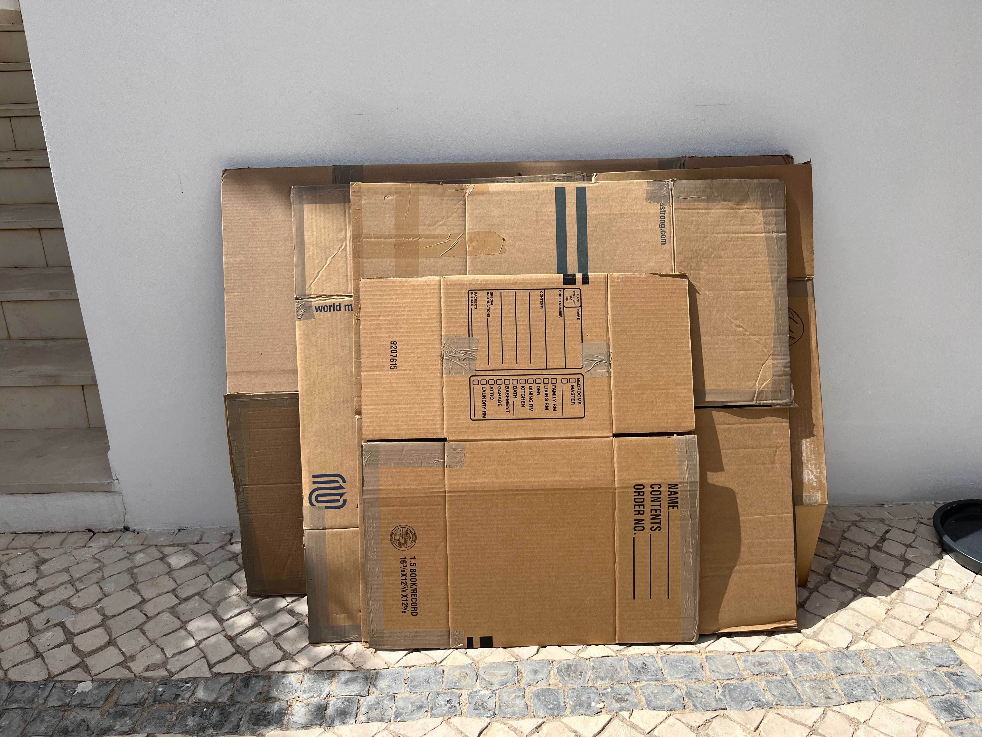 Caixas para mudanças - moving boxes