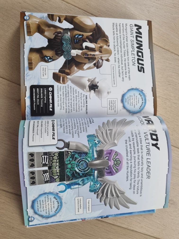 Lego Chima.  Encyklopedia postaci wersja angielska.