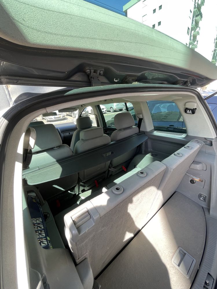 VW Touran 2004. 284000km