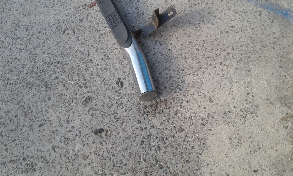 Боковая подножка