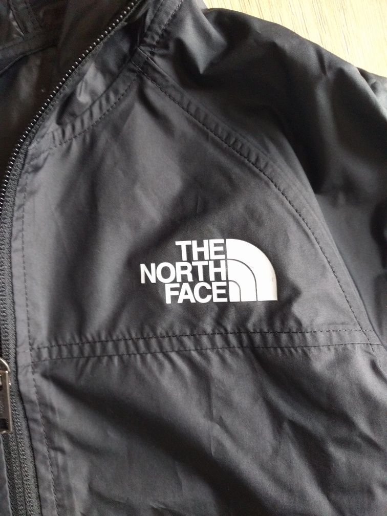 Nowa kurtka wiatrówka The North Face rozm 128