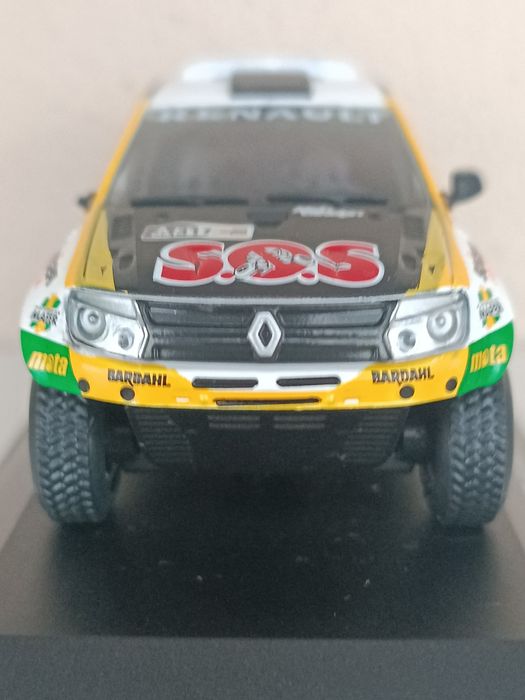 Renault Duster Dakar 1/43