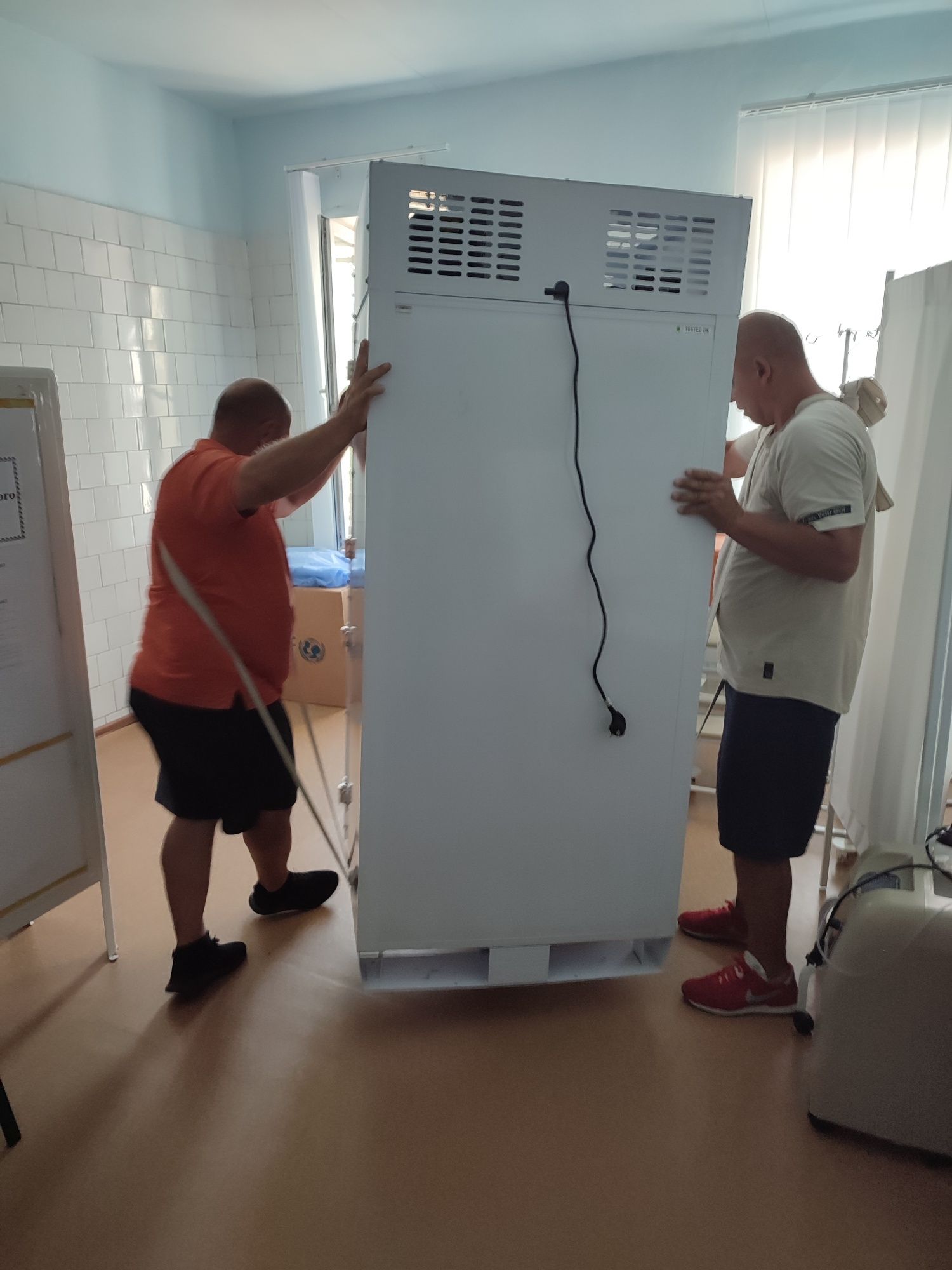 Грузоперевозки Николаев+ грузчики , работаем около 20 лет