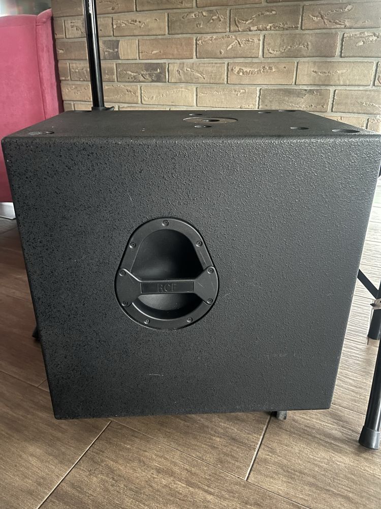 Zestaw aktywny RCF ART 310 A i 705 AS + statywy