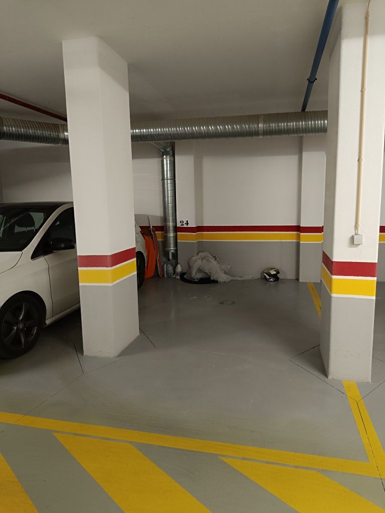 Lugar de garagem ideal para mota