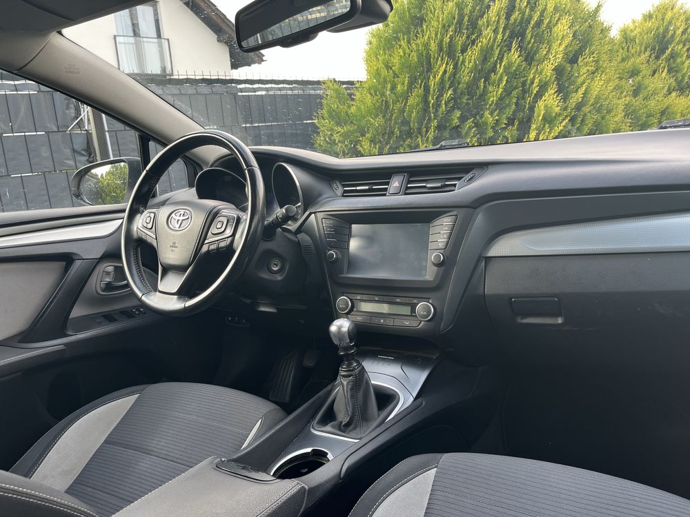 Toyota Avensis Premium ASO 2.0D 1 rej 2018 Książka *Pełna FV Brutto*