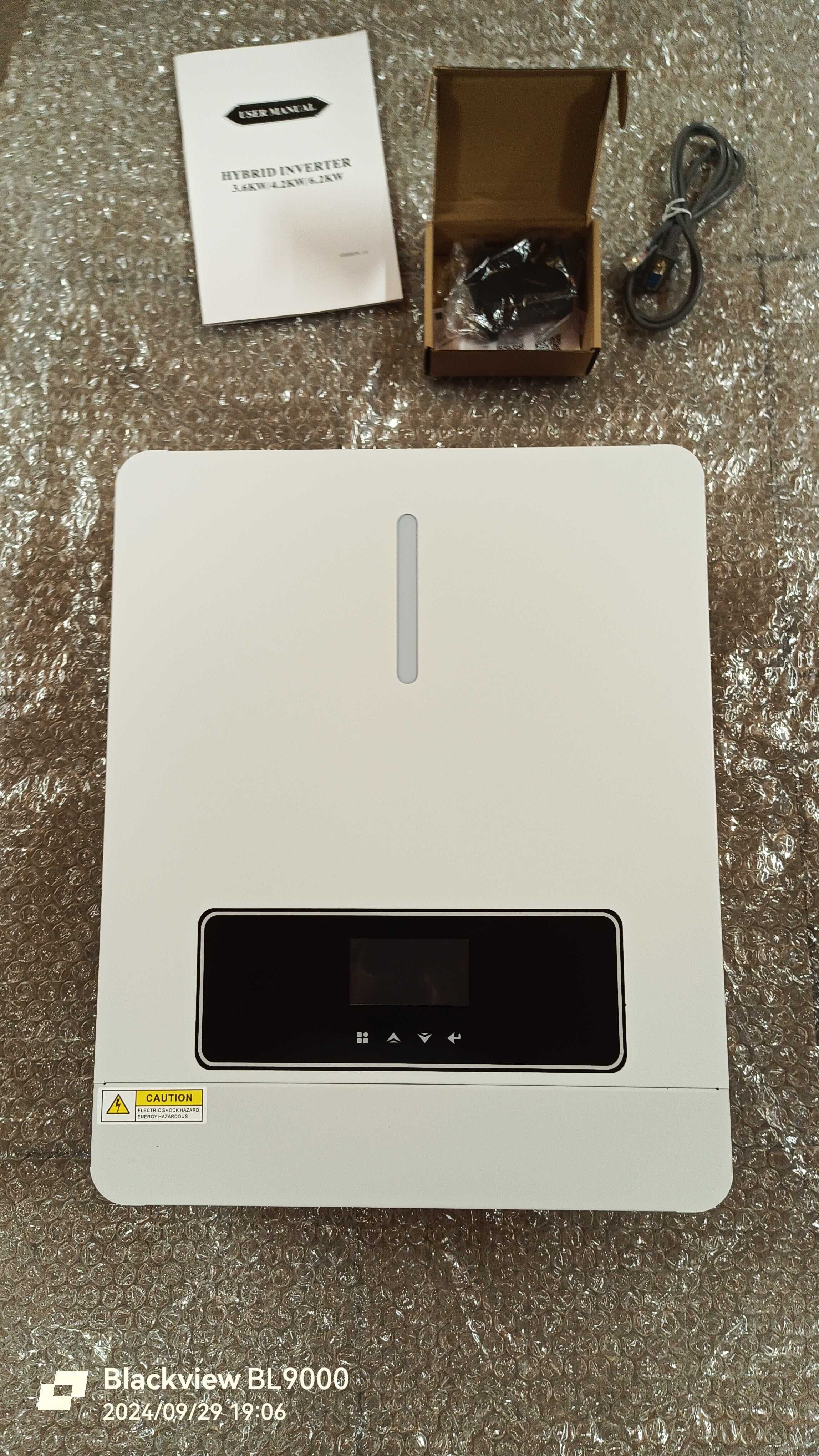 Гібридний сонячний інвертор Daxtromn AGH-6.2KW-PRO 48V DC, з WIfi
