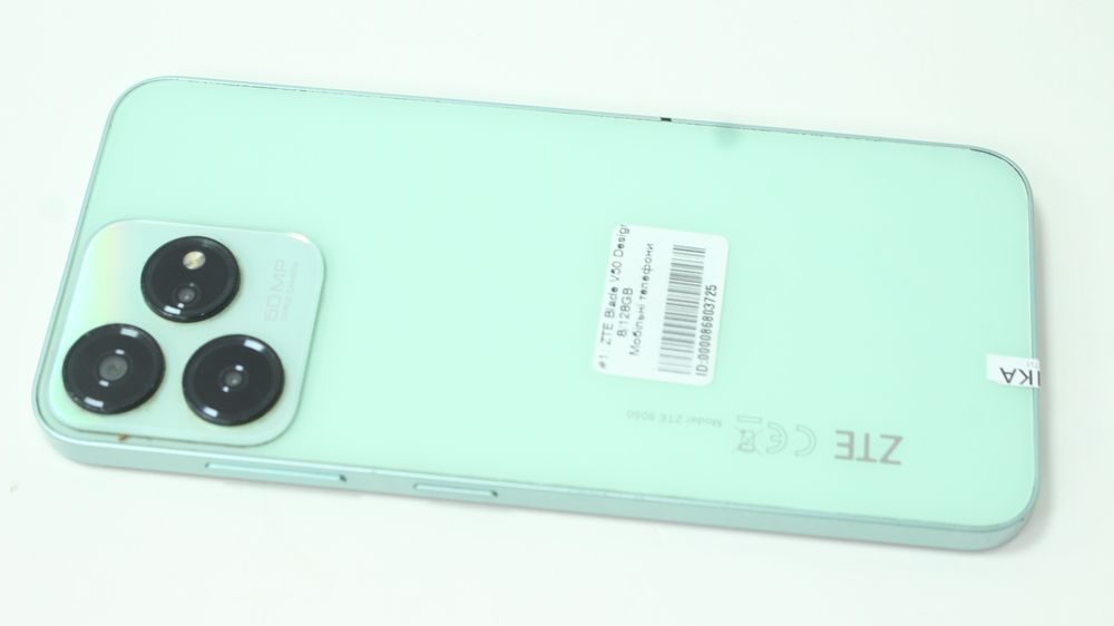 ZTE Blade V50 Design 8/128GB
