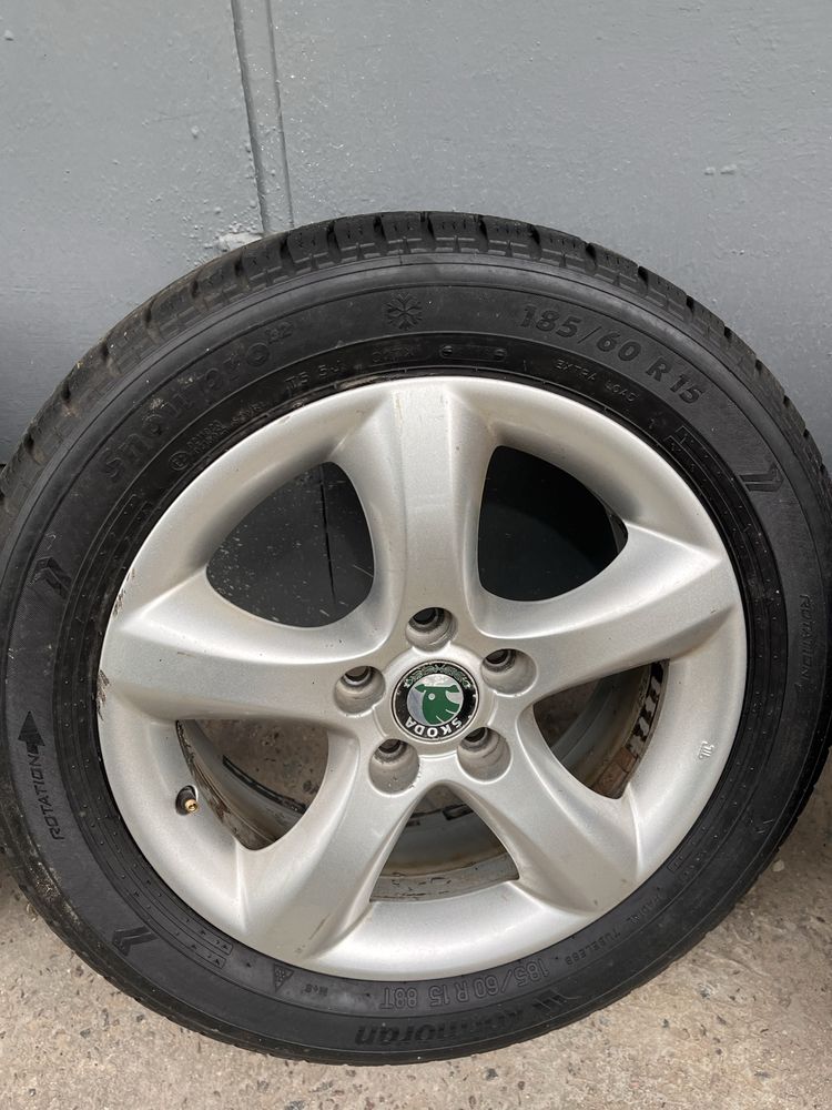 185/60 R 15 skoda fabia