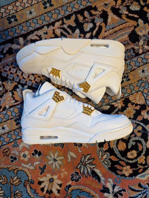 Buty JordanAirJordan4Retro Metallic Gold sportowe rozmiar.46