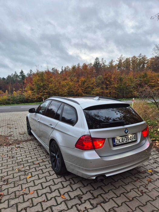 BMW E91 320D 163km, 2 kpl. kół, bi-xenon, panorama, opłaty do 07.2026