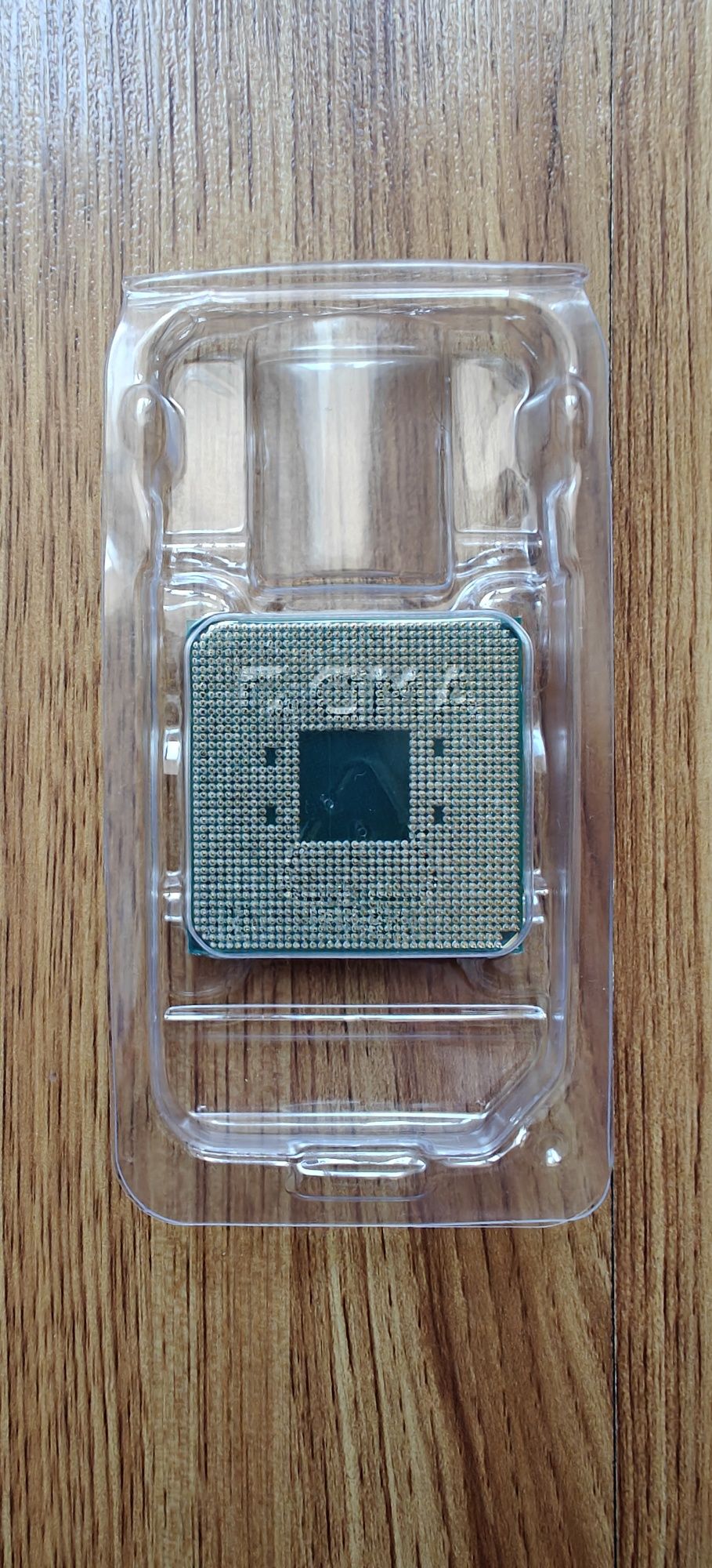 Процесор AMD Ryzen 7 5700X