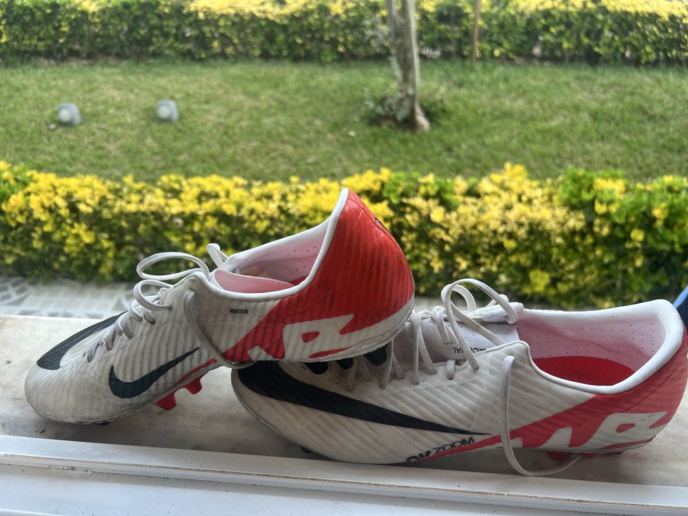 Chuteiras Nike 45