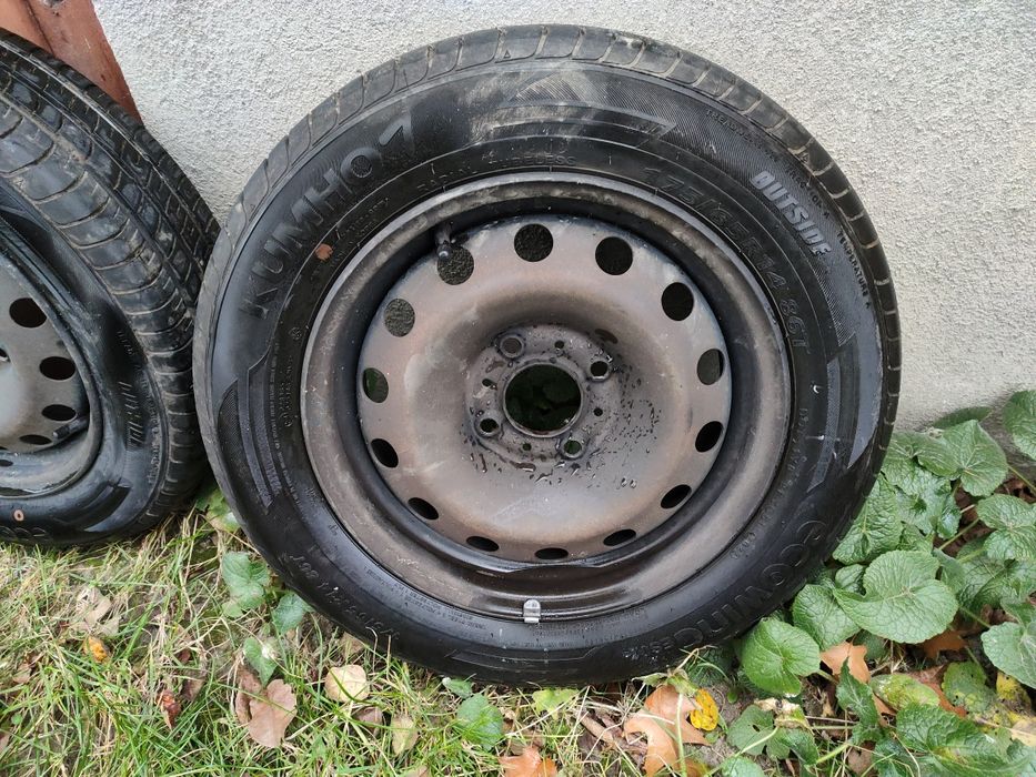 Koła Citroen C3 - 5,5 J 14 H2 ET24 4x108 + opony zimowe KUMHO ECOWING