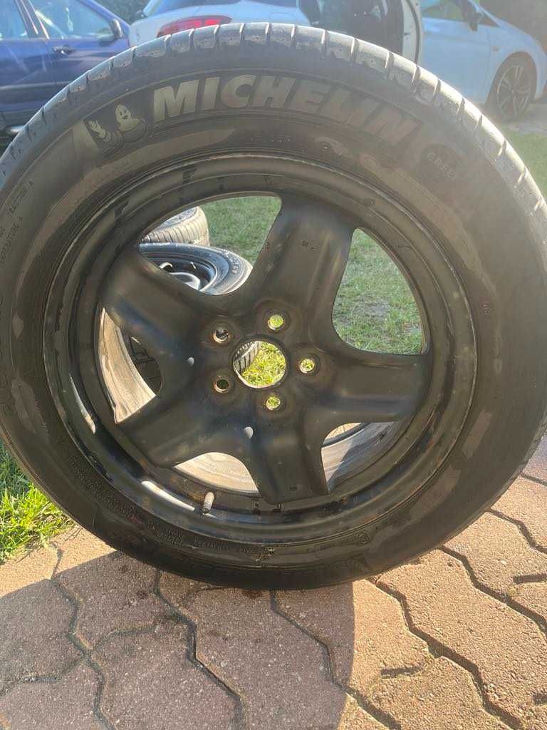 Felgi z oponami 16 stalowe 5x105 do Opel Astra J,K, Cruze z czujnikami