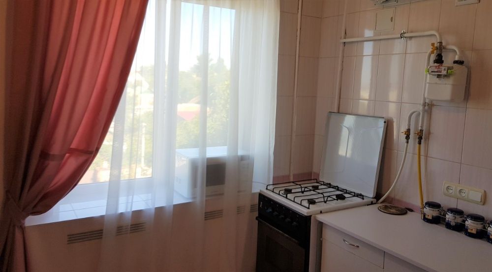 Посуточно 1 к/к  в Николаеве. Четыре  спальных места