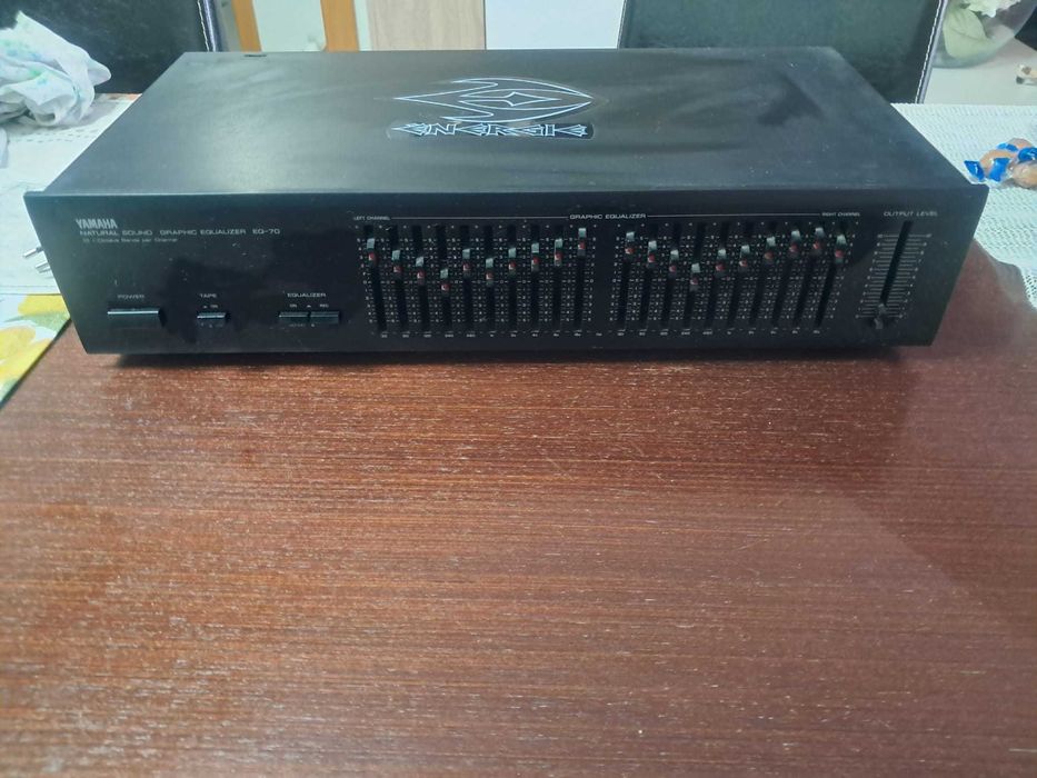Equalizador Yamaha EQ-70