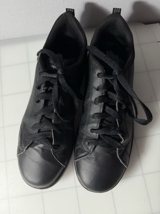 Czarne buty Adidas