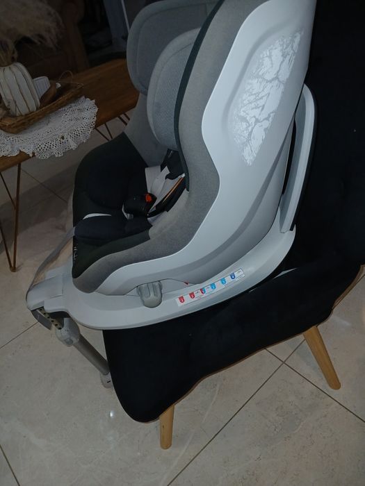 Fotelik samochodowy obrotowy colleto mokka