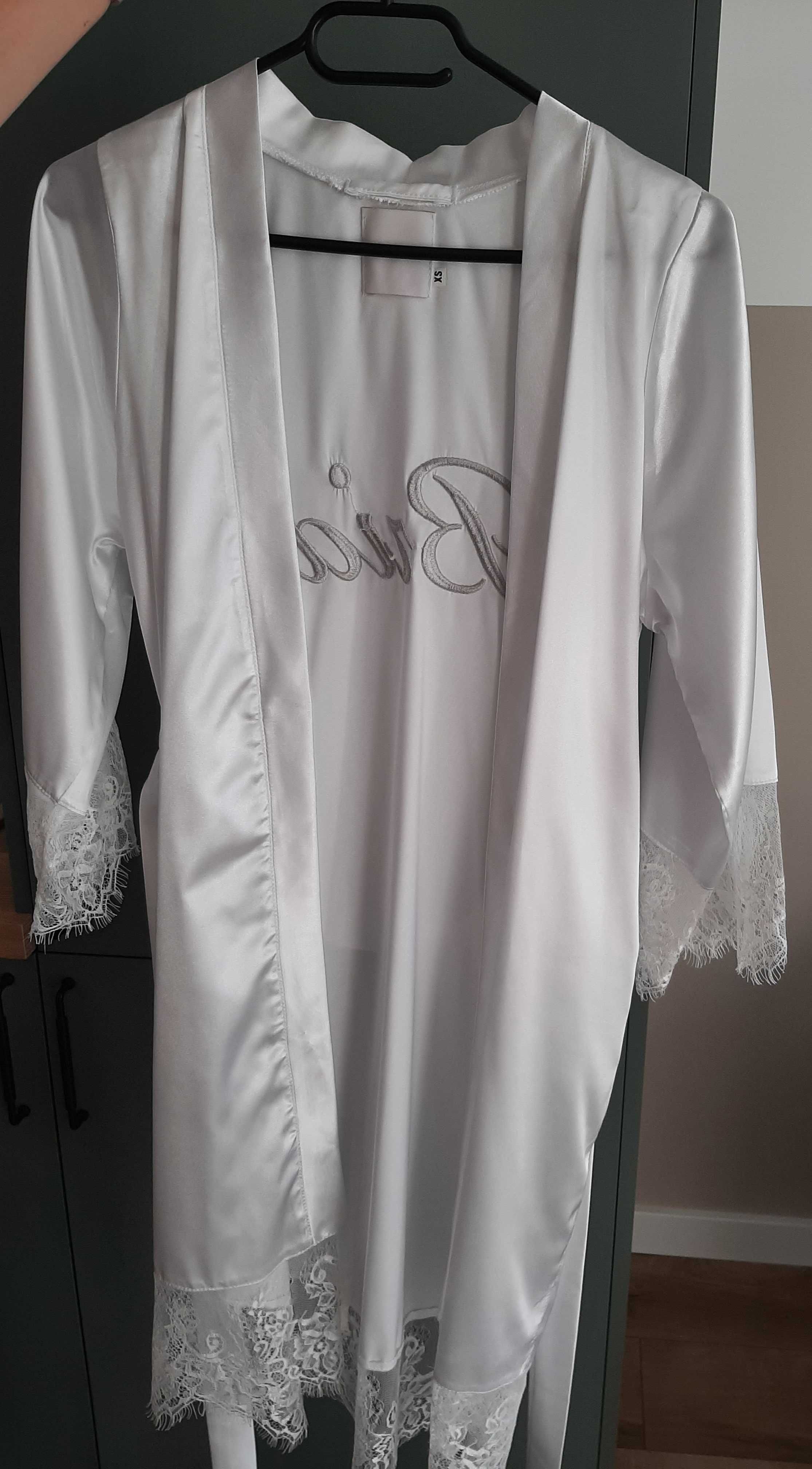 Szlafrok ślubny z koronką Bride srebrny