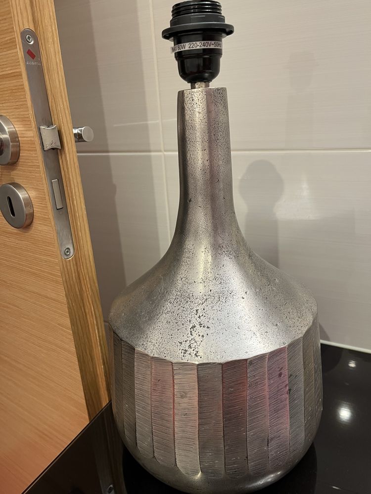 Candeeiro de mesa