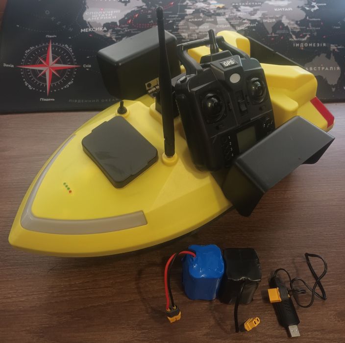 Продам кораблик Flytec V020