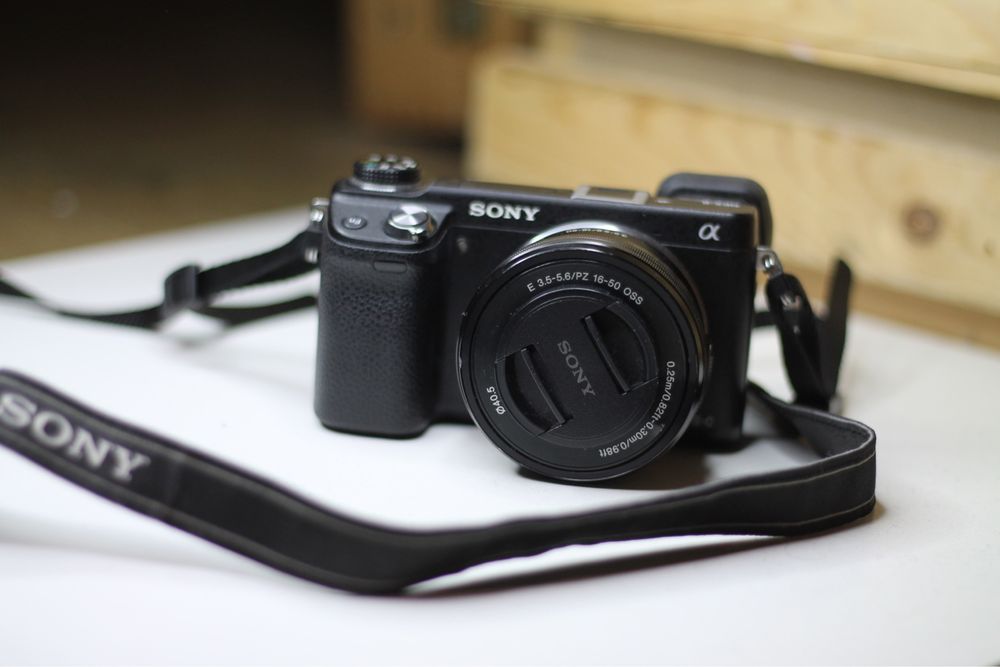 Sony nex 6 в гарному стані, + 2 обʼєктива