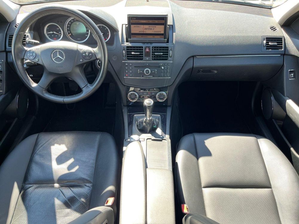 Mercedes Benz C220d manual