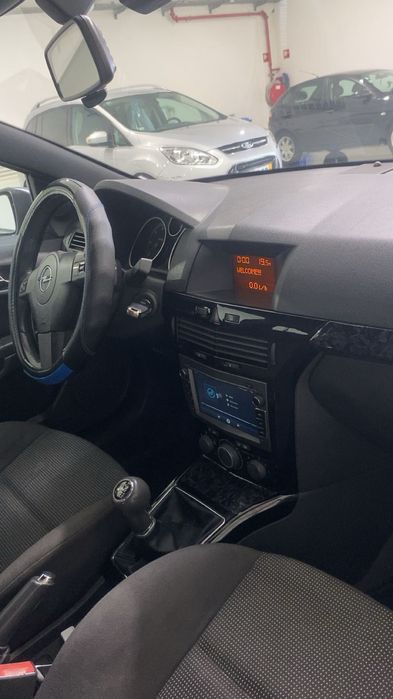 Opel astra gtc 1.3