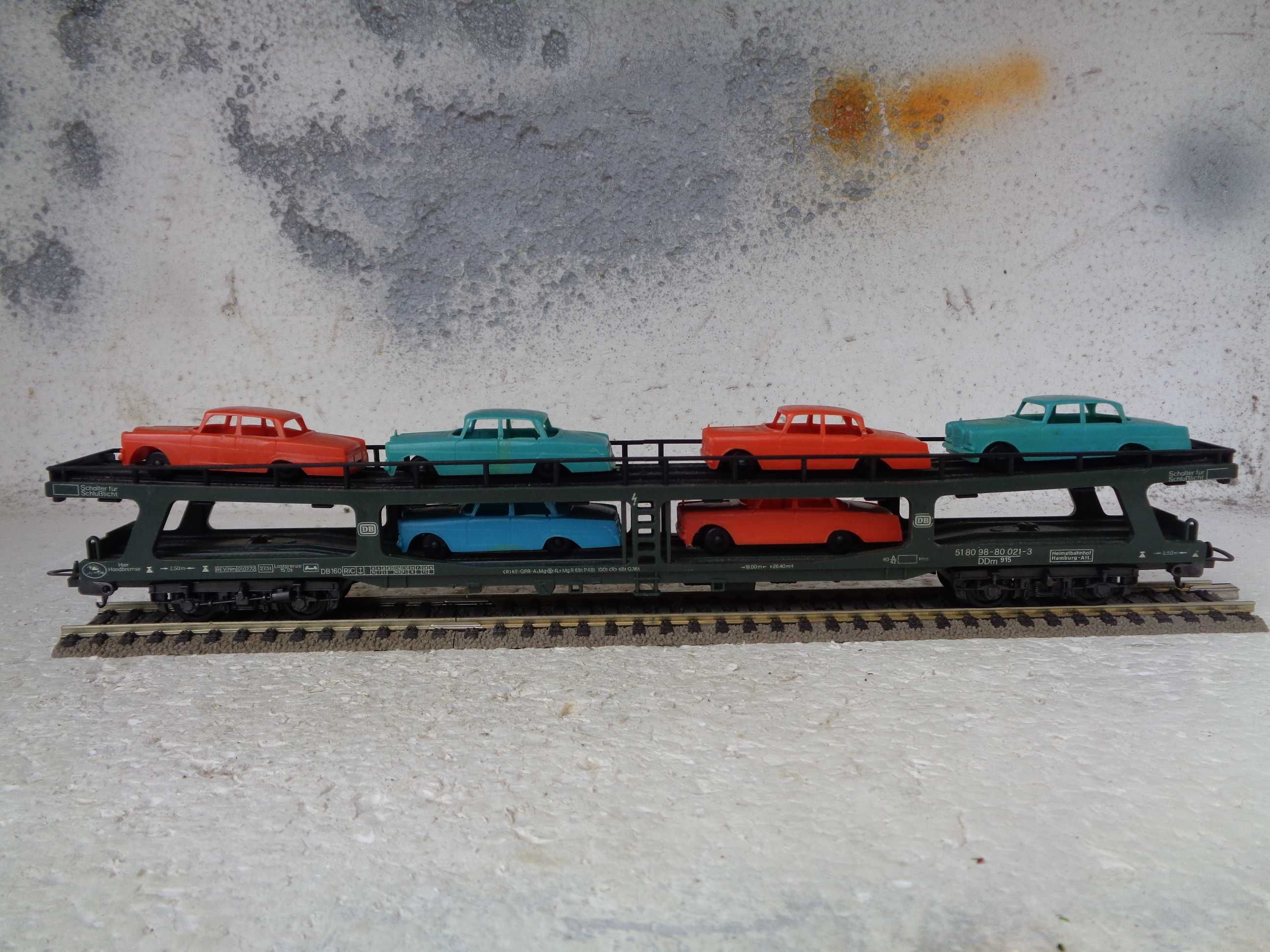 1:87 LIMA Vagão porta automoveis da DB com carros