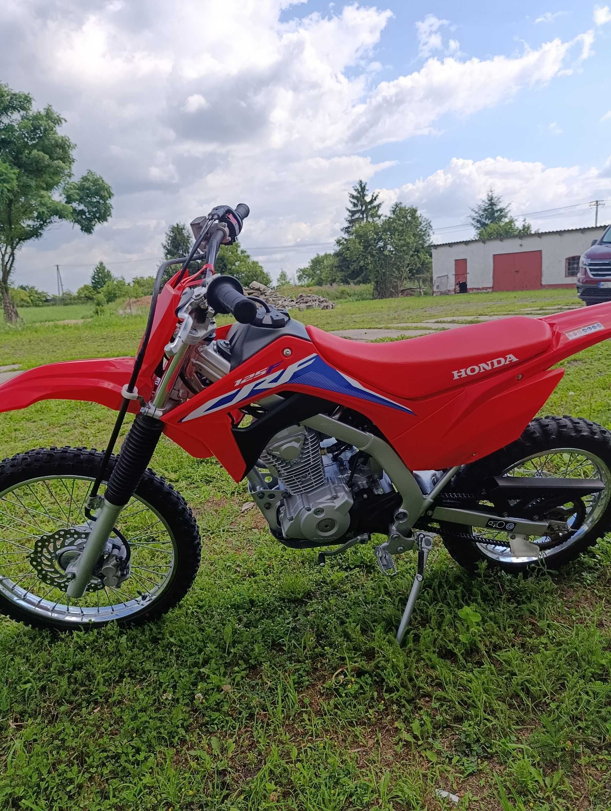 Sprzedam hondę crf125f