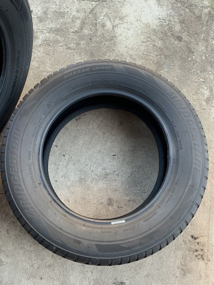 Бу резина 215/65 r17 Bridgestone Blizzak